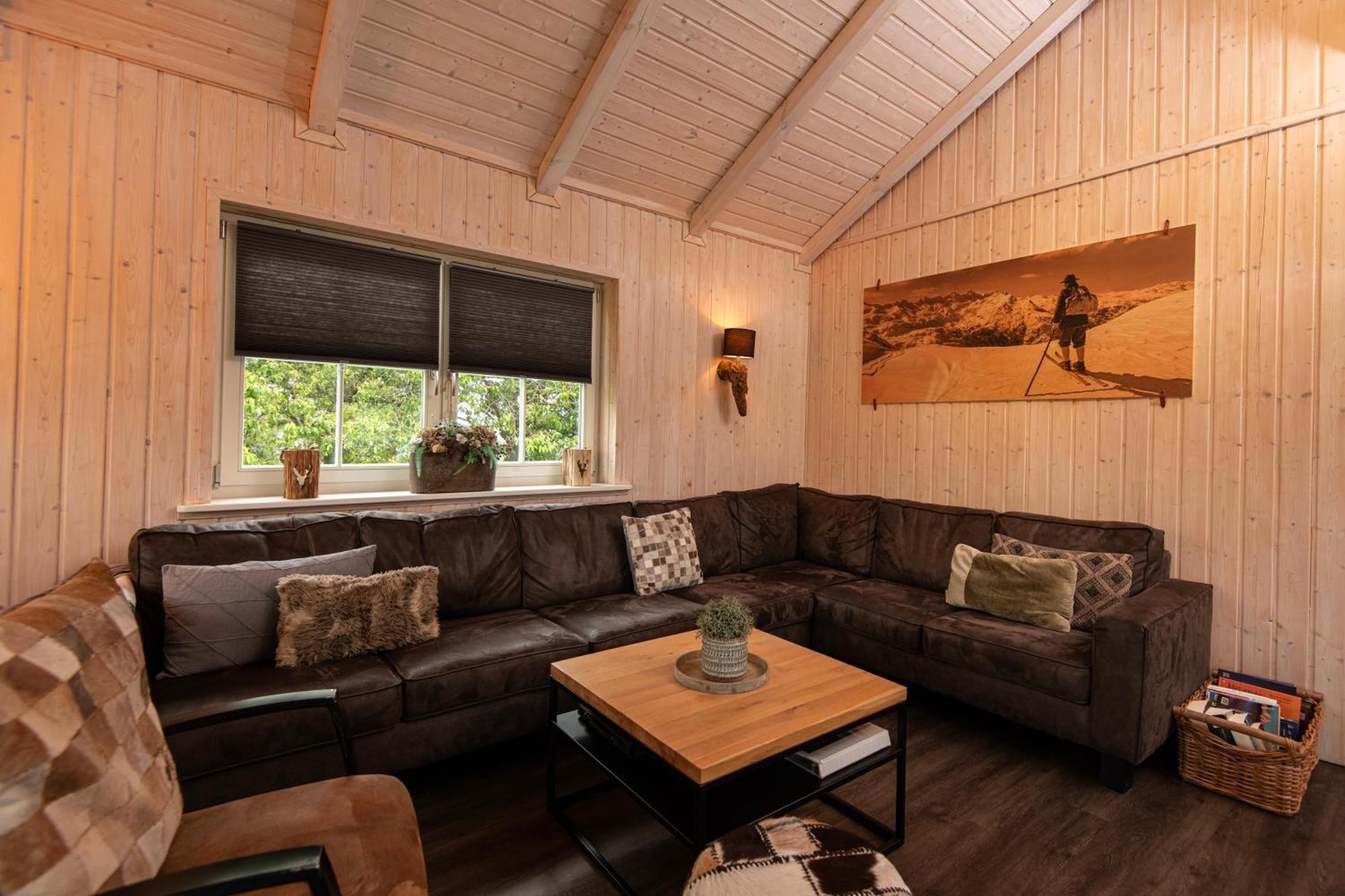 Kustelberg Lodges Medebach Exterior foto